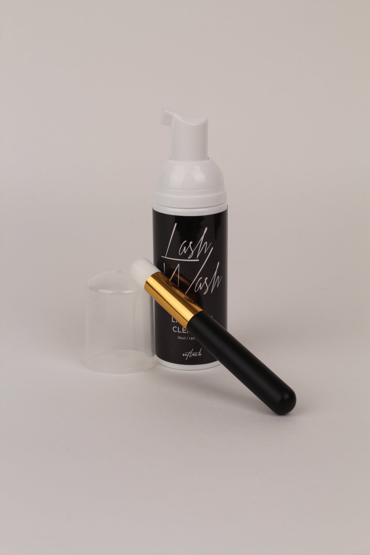 Lid and Lash Cleanser OutLash Extensions Pro