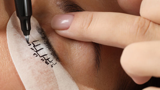 5 Ways to Attract Eyelash Extension Clients | OutLash Beauty Boutique