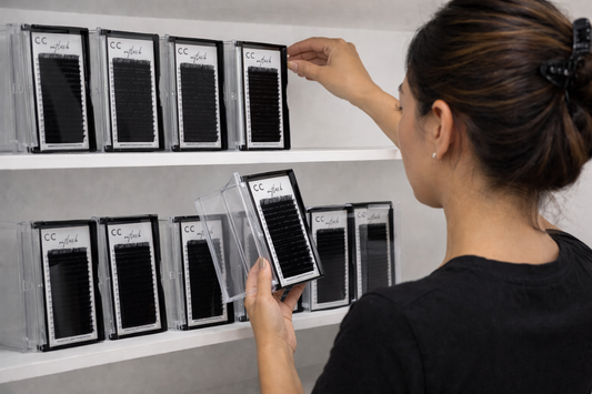 Lash Tray Organization Hacks: How to Streamline Your Workflow by Curl and Diameter