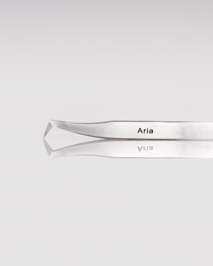 Tweezer, eyelash tweezer